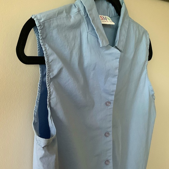 Blue Button Up Sleeveless Blouse - Picture 2 of 10